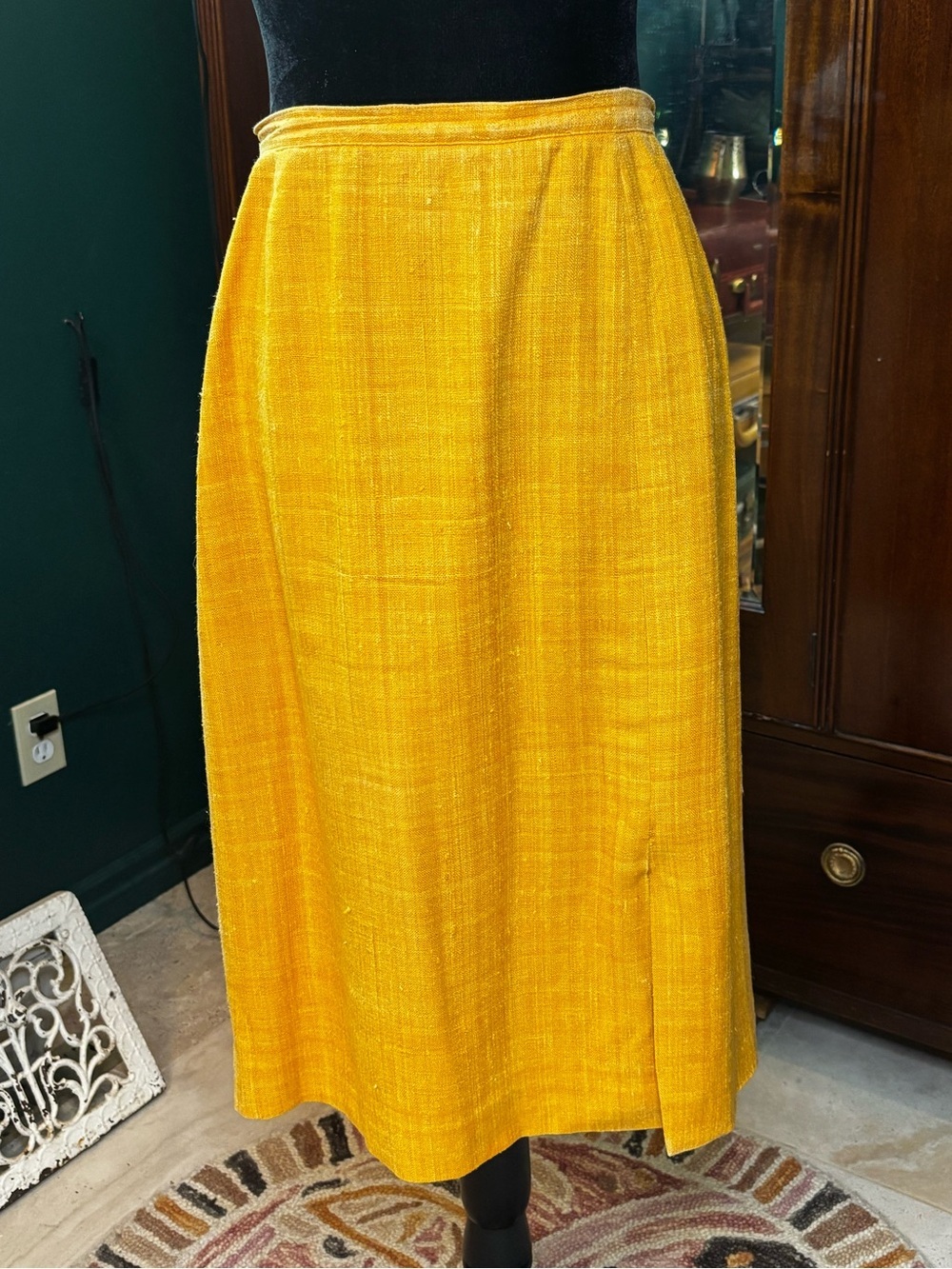 Paul Stanley Coco Beland vintage marigold 100% silk mid-length A-Line skirt